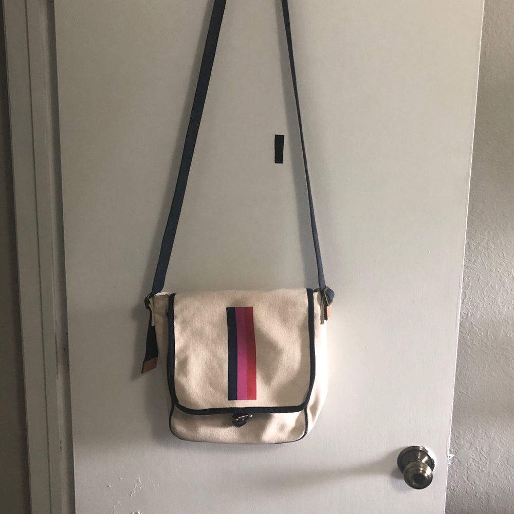 Crossbody bag